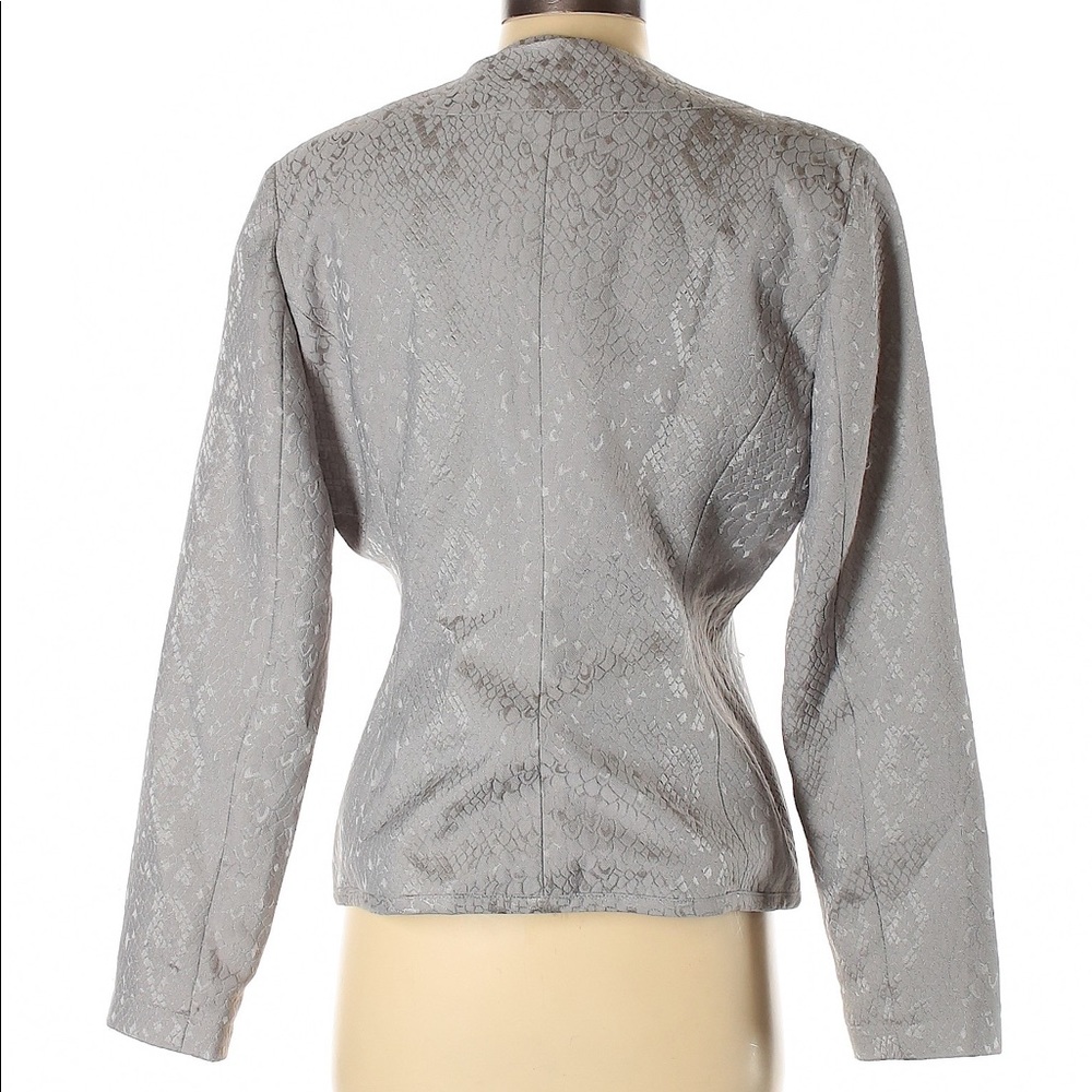 Spring jacket - Picture 2 of 2